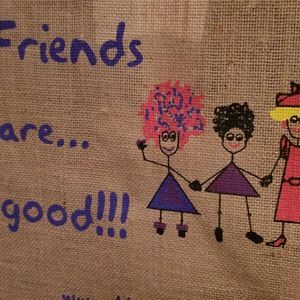 Meet your Posher, Alicia